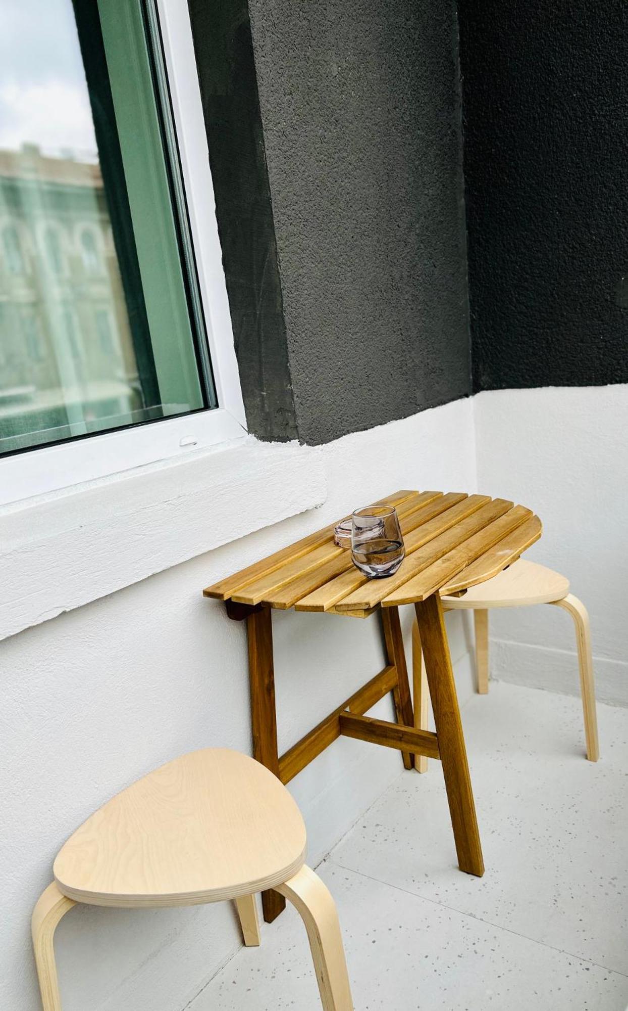 Ultracentral Lux Boutique 1Br Ap Near Subway Bucharest Exterior photo